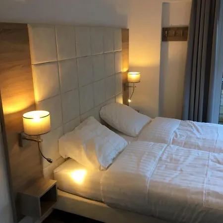 Rosenheim In Apartment Finkenberg